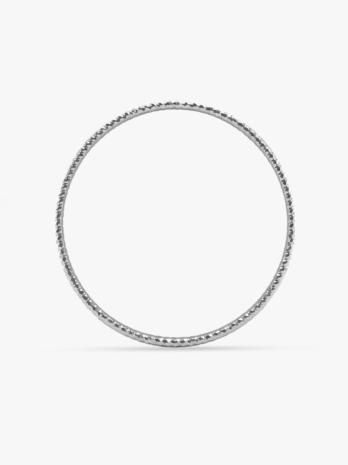 Silver Minimal Vibe Bangle (Size 2.6)