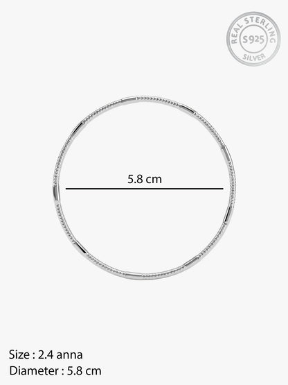 Silver Iselle Bangle (Size 2.4)