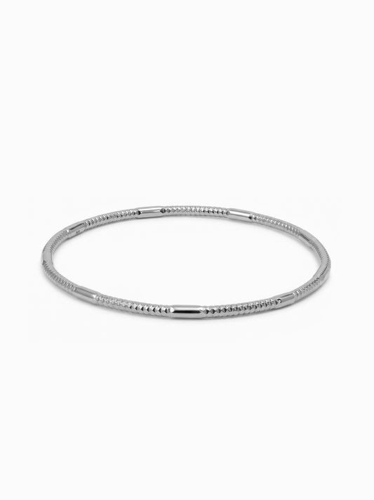 Silver Vanya Classic Bangle (Size 2.6)
