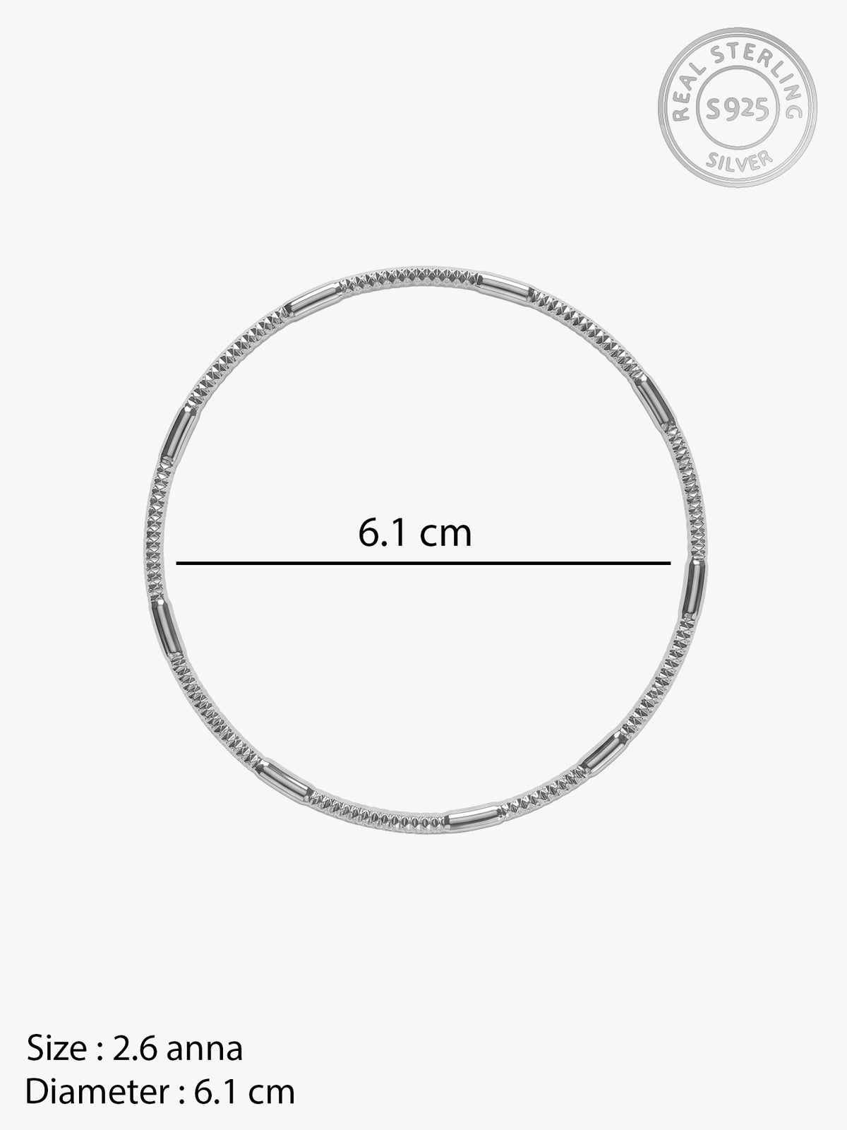 Silver Vanya Classic Bangle (Size 2.6)