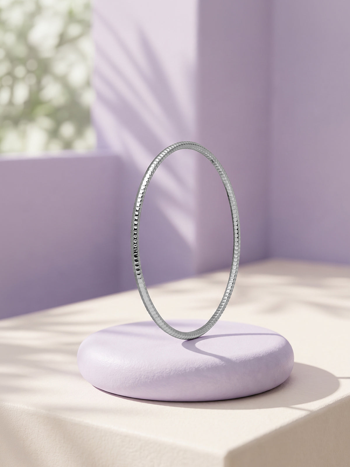 Silver Minimal Vibe Bangle (Size 2.4)