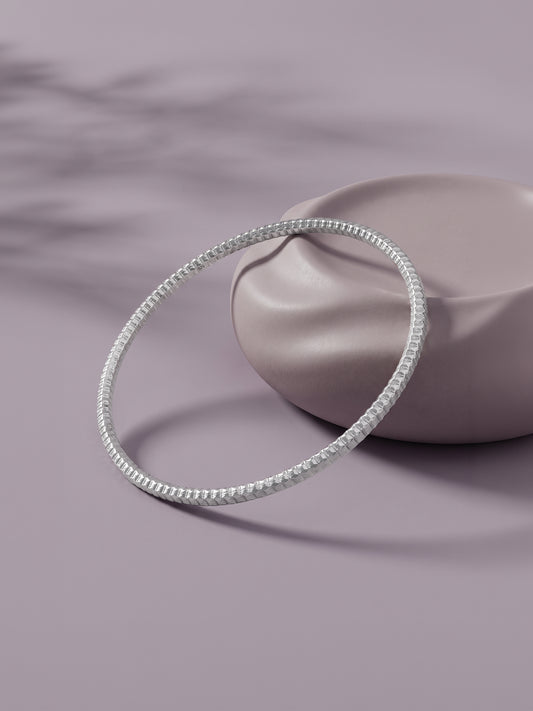 Silver Minimalistic Vibe Bangle (Size 2.6)