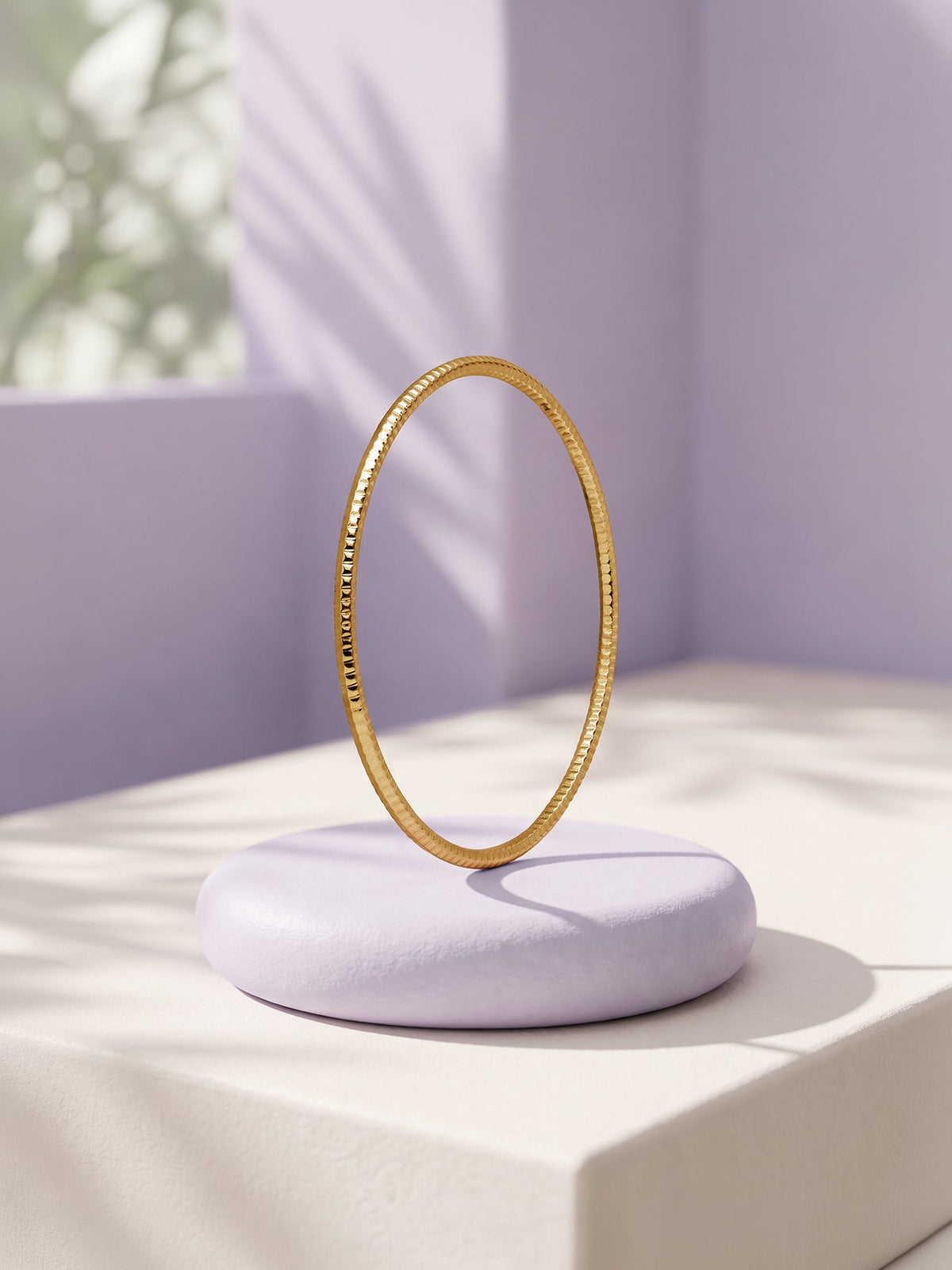 Golden Minimal Vibe Bangle (Size 2.4)