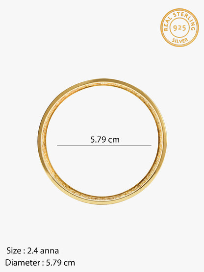 Golden Freydis Bangle (Size 2.4)
