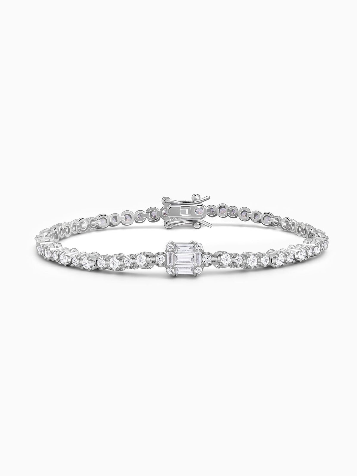 Silver Regal Halo Bracelet
