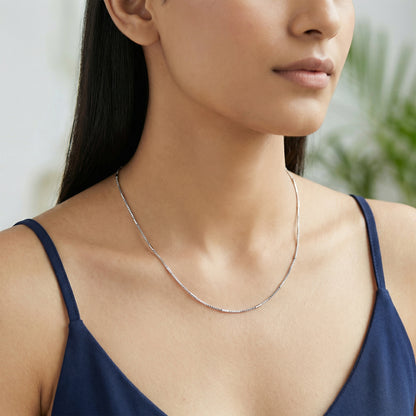 Silver Hexagonal Bar Box Chain