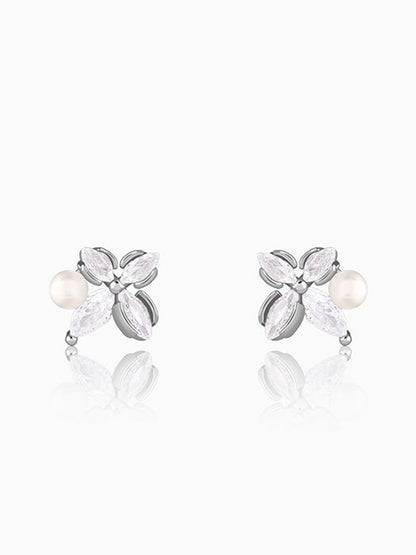 Silver Gleaming Floral Earrings