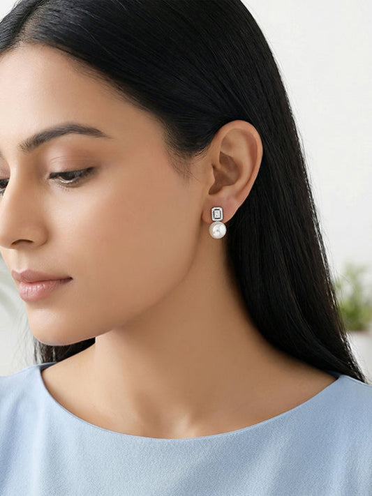 Silver Pearly Glam Earrings