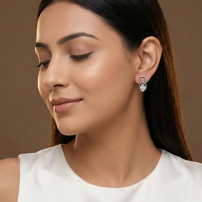 Silver Charming Oval Earrings