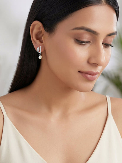 Silver Petal Pearl Earrings