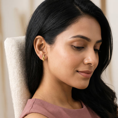 Golden Lyricelle Earrings