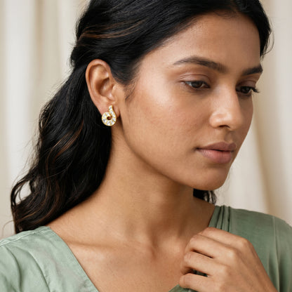 Golden Avantika Stud Earrings