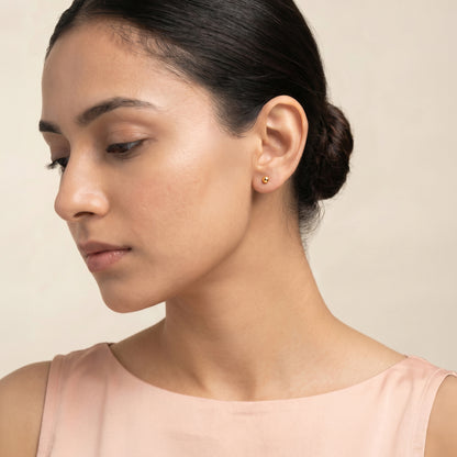 Golden Fabia Stud Earrings