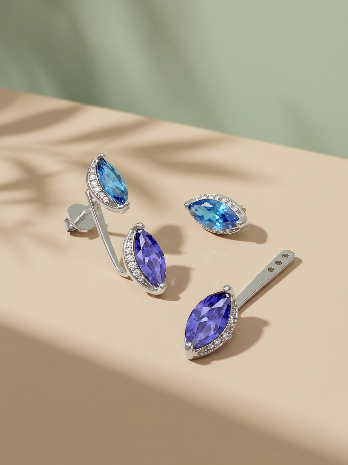 Silver Frostelle Earrings