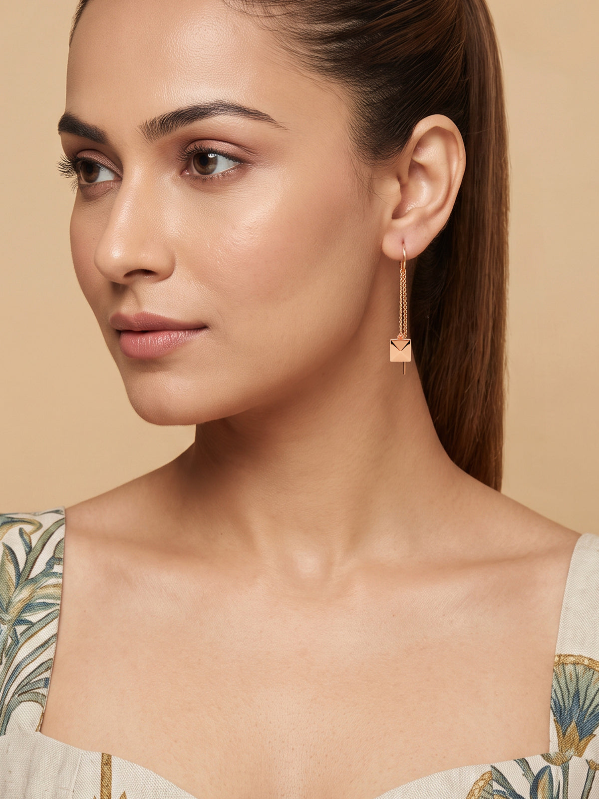 Rose Gold Square Muse Sui Dhaga Earrings