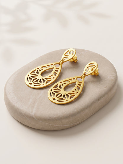 Golden Elarienne Earrings