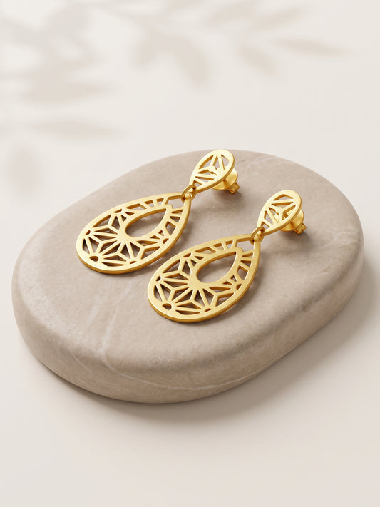 Golden Elarienne Earrings