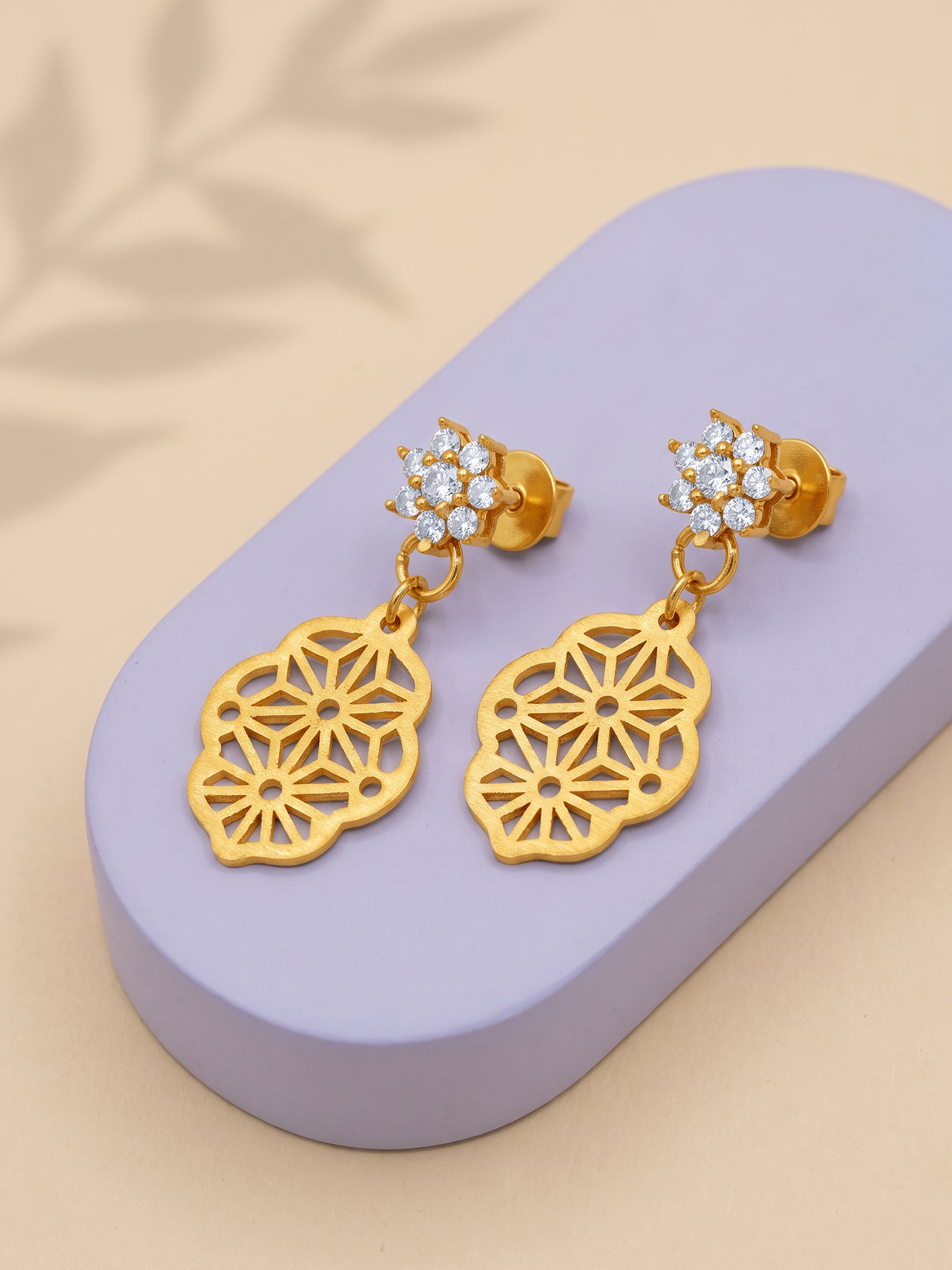 Golden Luxora Earrings