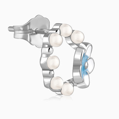 Silver Nari Pearl Stud Earrings