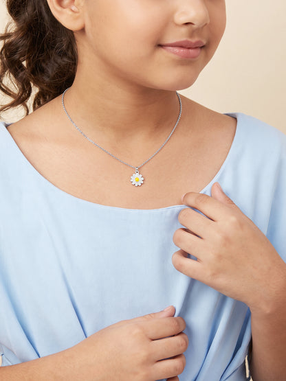 Silver Daisy Dot Kids Pendant