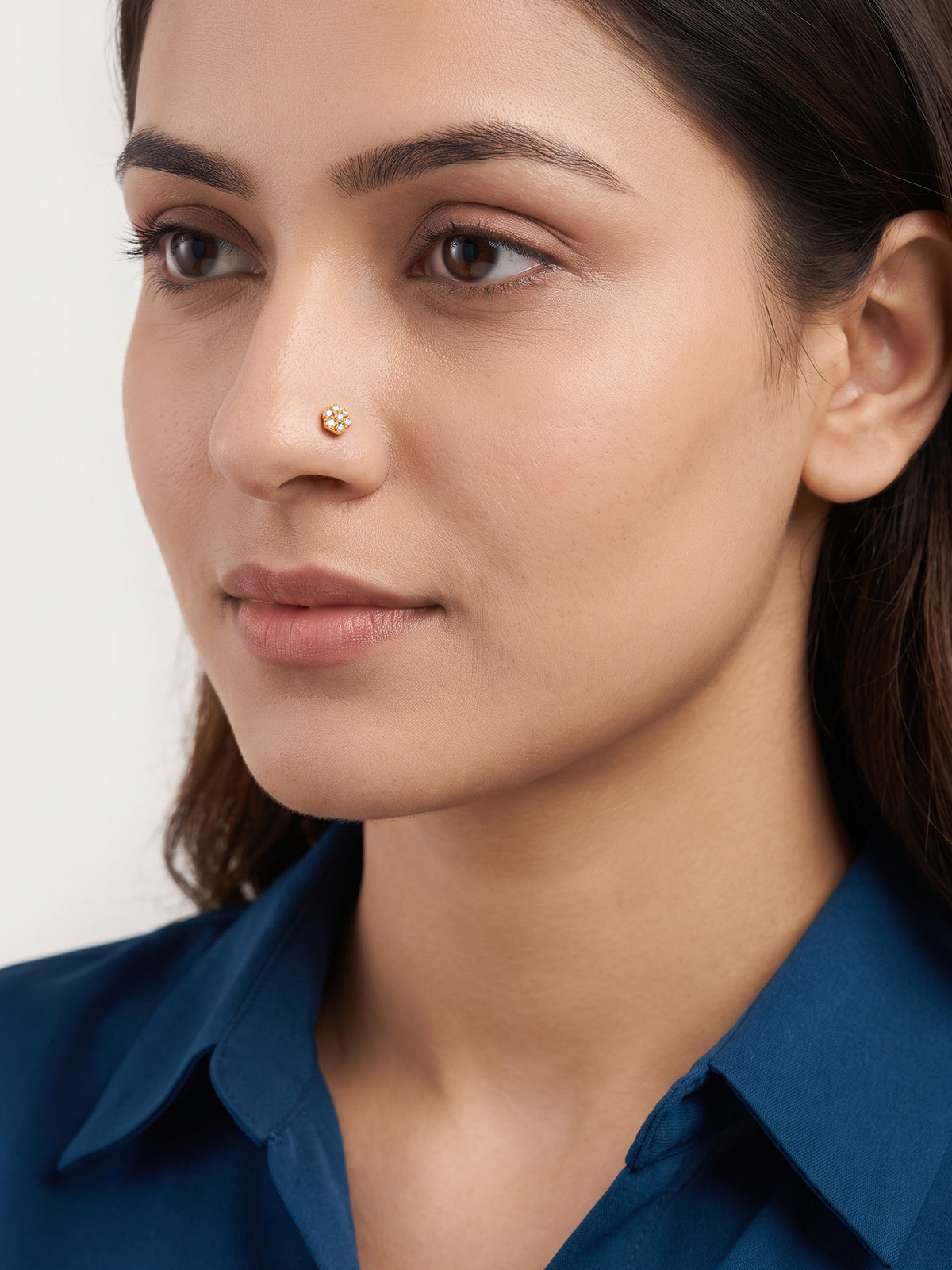 Golden Celine Shine Nose Pin