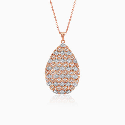 Dual Tone Oval Reef Silver Pendant With Link Chain