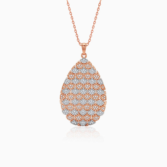 Dual Tone Oval Reef Silver Pendant With Link Chain