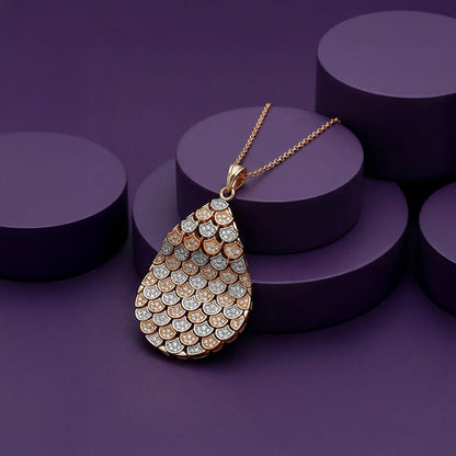 Dual Tone Oval Reef Silver Pendant With Link Chain