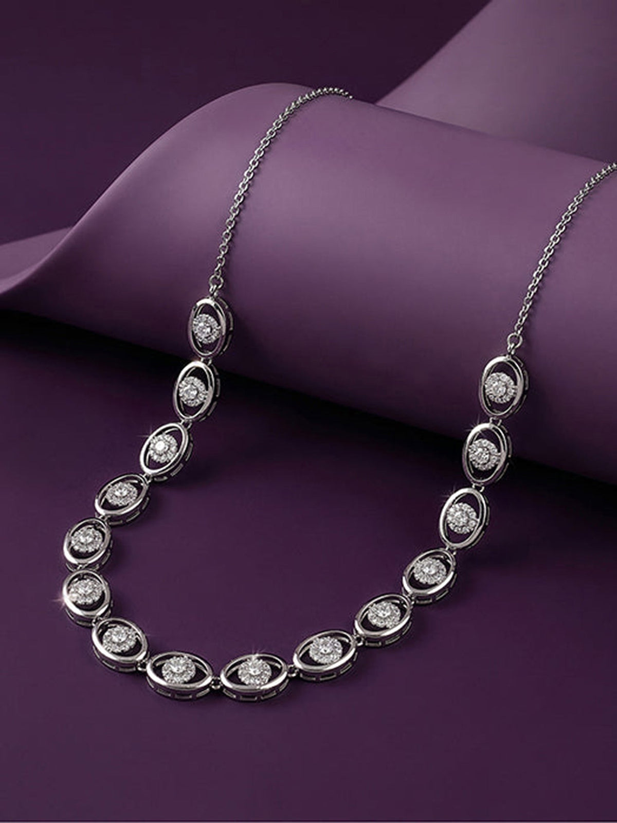 Silver Charming Oval Necklace