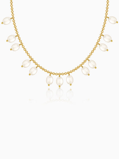 Golden Agnes Pearl Necklace