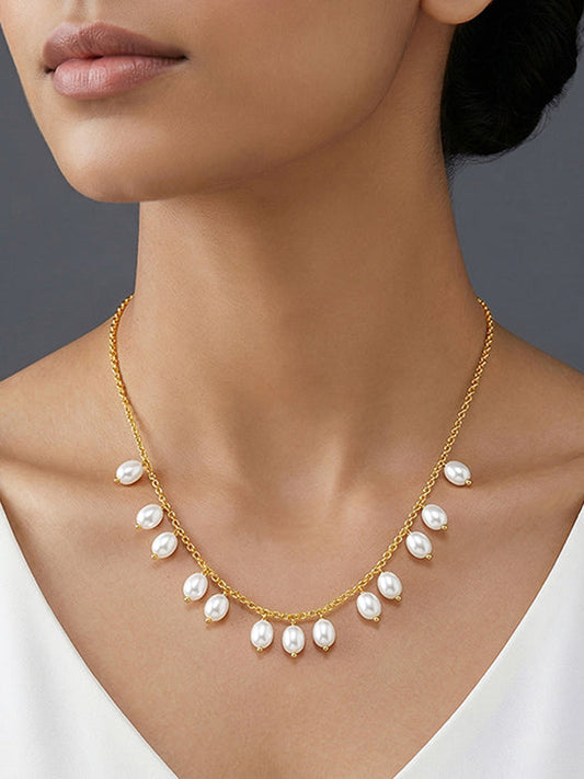 Golden Agnes Pearl Necklace