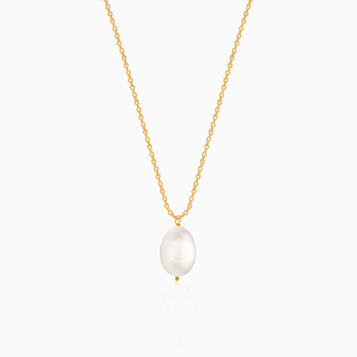 Golden Zooey Pearl Necklace