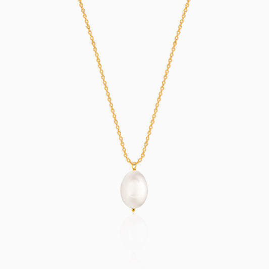 Golden Zooey Pearl Necklace