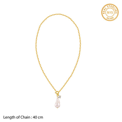 Golden Shailene Pearl Necklace