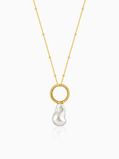 Golden Ava Pearl Pendant With Link Chain