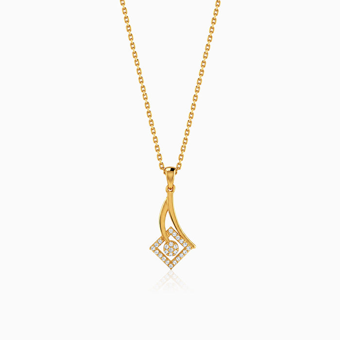 Golden Astra Gleam Pendant with Link Chain