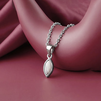 Silver White Howalite Pendant With Link Chain
