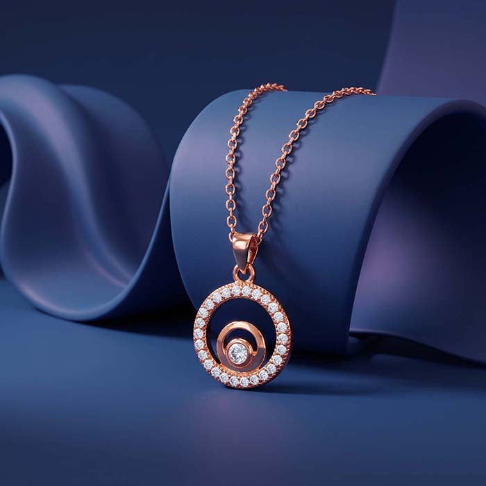 Rose Gold Charming Circle Pendant With Link Chain