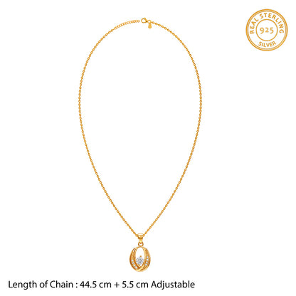 Golden Beautiful Embrace Pendant With Link Chain