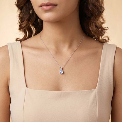 Silver Luna Gleam Pendant with Link Chain
