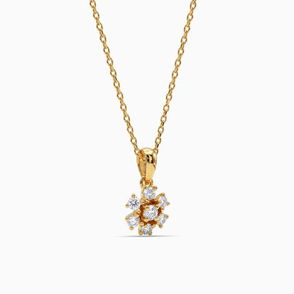 Golden Cutie Floral Pendant With Link Chain