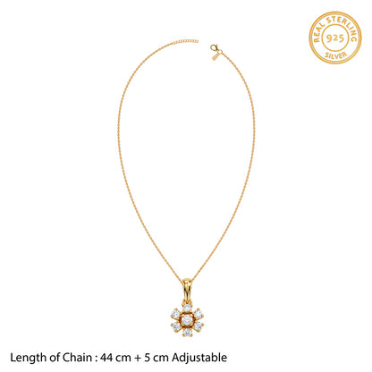 Golden Cutie Floral Pendant With Link Chain
