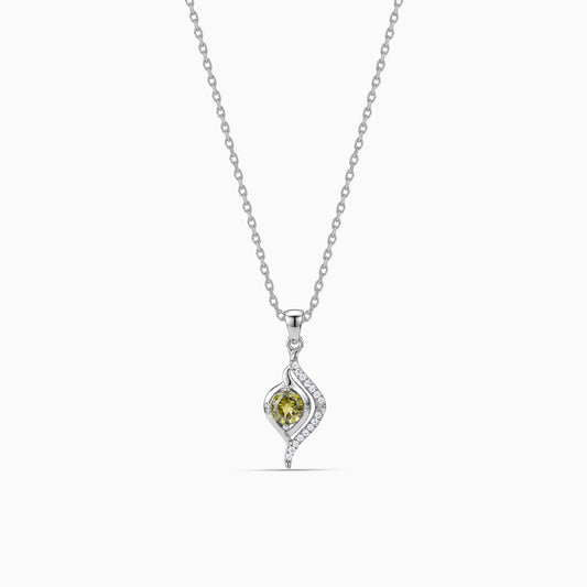 Silver Veyra Pendant With Link Chain