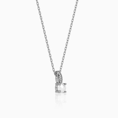Silver Pretty Crest Pearl Pendant With Link Chain