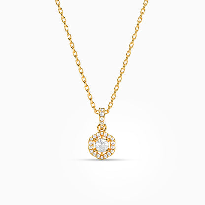 Golden Elvora Pendant with Link Chain