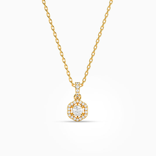 Golden Elvora Pendant with Link Chain