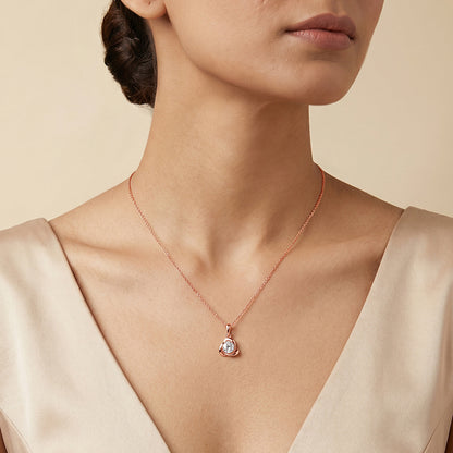 Rose Gold Cute Rose Bud Pendant With Link Chain