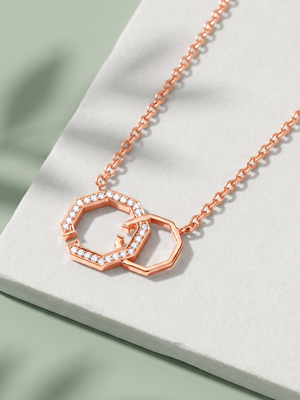 Rose Gold Avelisse Necklace
