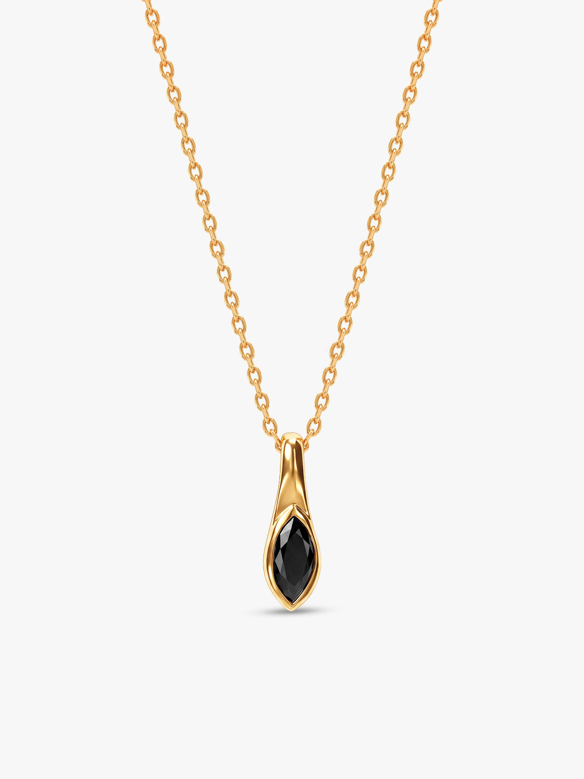 Golden Estelle Pendant With Link Chain