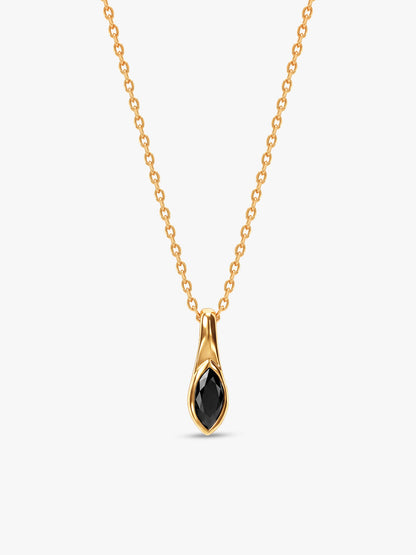 Golden Estelle Pendant With Link Chain